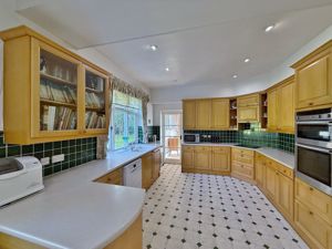 Photo 38- click for photo gallery